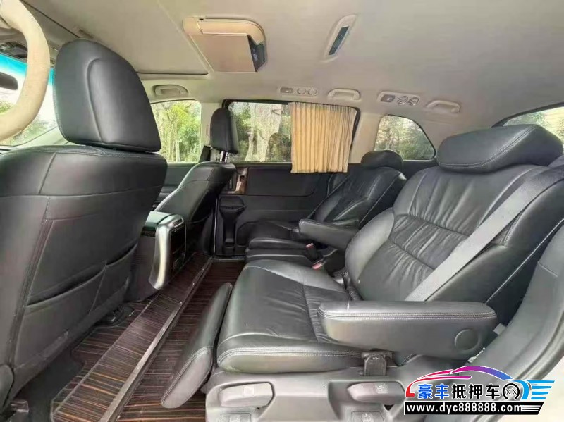 17年本田奥德赛轿车抵押车出售