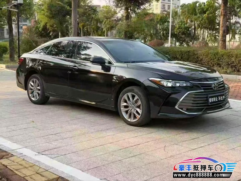 22年丰田亚洲龙轿车抵押车出售