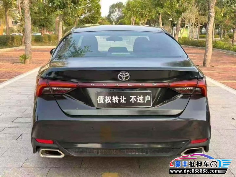 22年丰田亚洲龙轿车抵押车出售