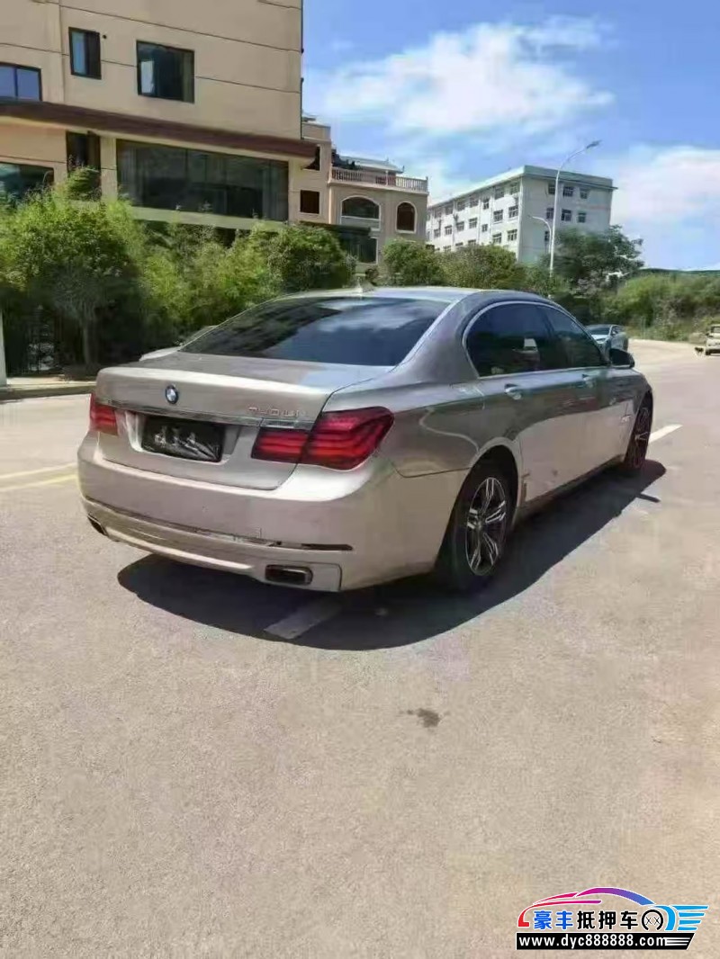 14年宝马7系轿车抵押车出售