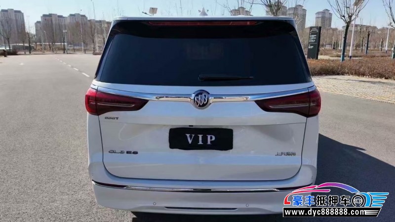 22年别克GL8轿车抵押车出售