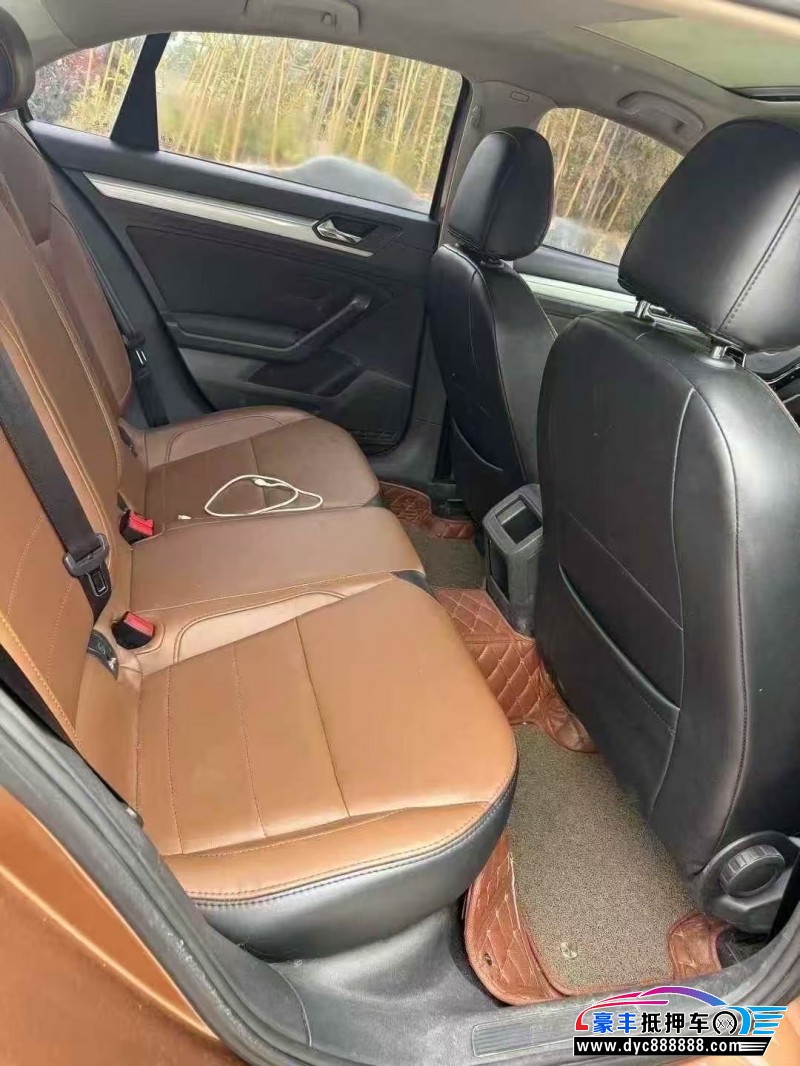 16年大众凌渡轿车抵押车出售