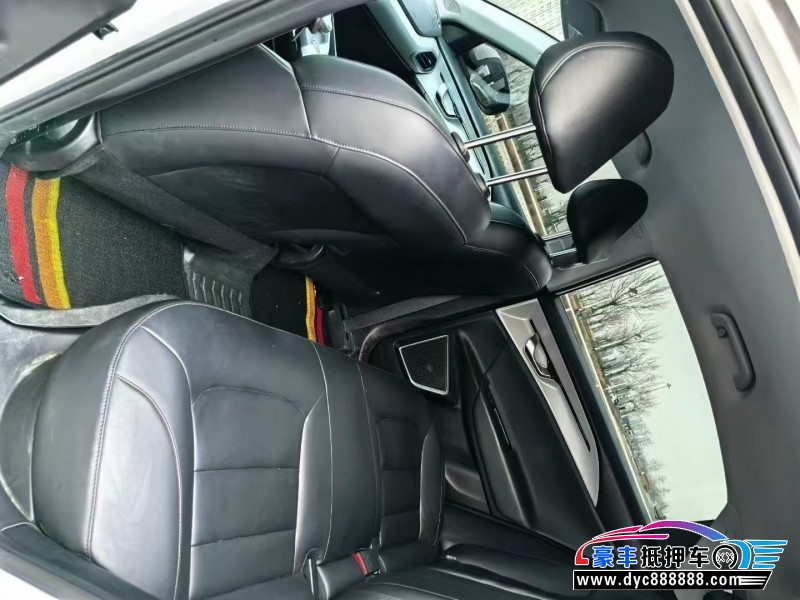 24年吉利几何轿车抵押车出售