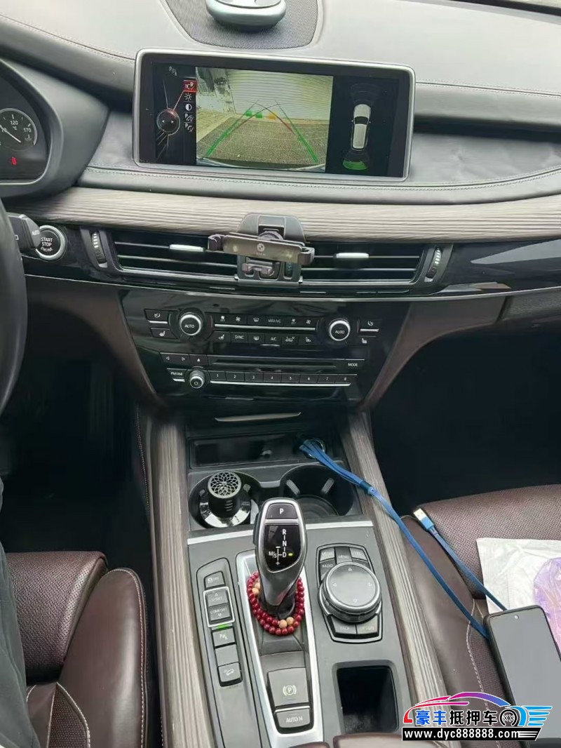 14年宝马X5轿车抵押车出售