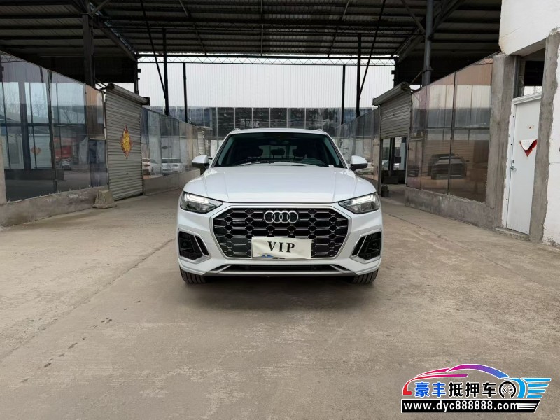 25年奥迪Q5轿车抵押车出售