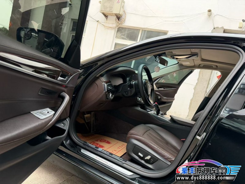 20年宝马5系轿车抵押车出售