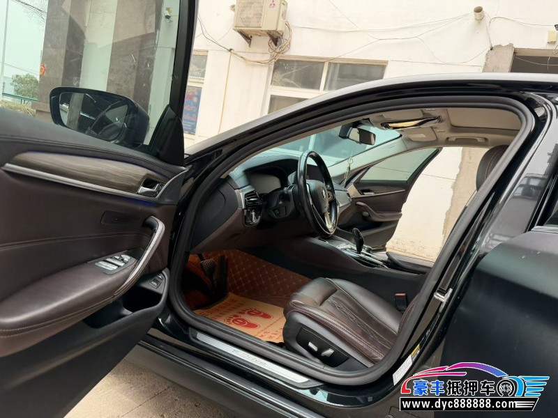 19年宝马5系轿车抵押车出售