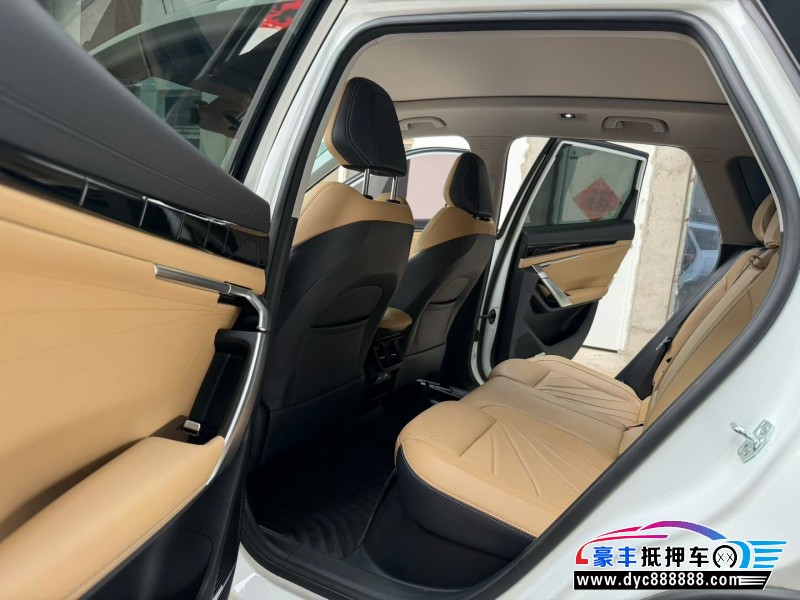 24年吉利博越轿车抵押车出售