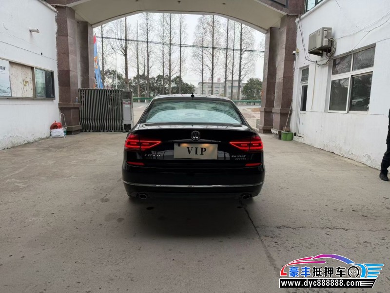 17年大众帕萨特轿车抵押车出售