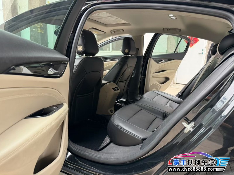 21年别克君威轿车抵押车出售