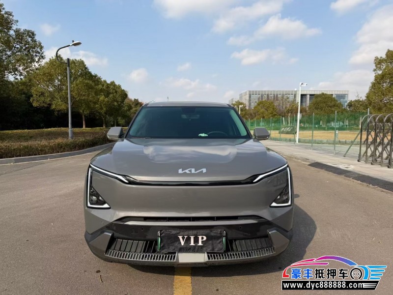 24年起亚EV5轿车抵押车出售