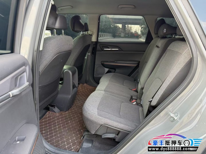 24年起亚EV5轿车抵押车出售