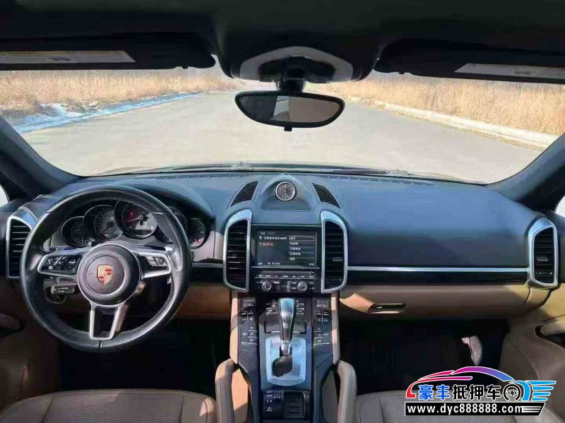 15年保时捷卡宴SUV抵押车出售