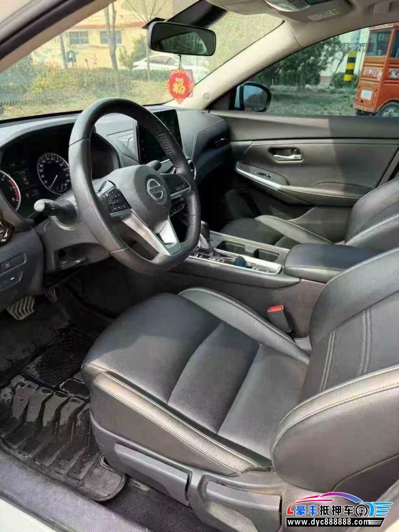 23年日产轩逸轿车抵押车出售