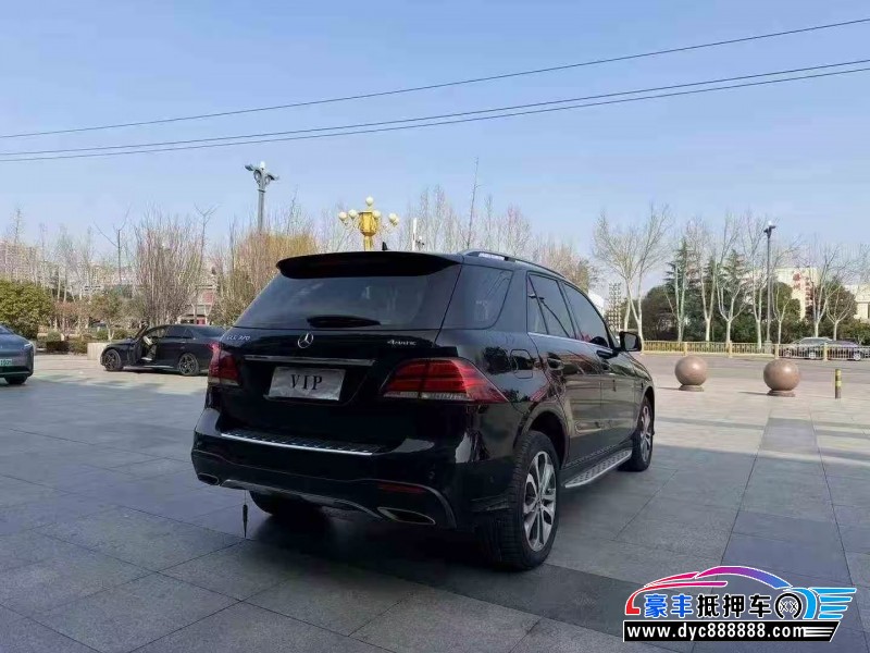 18年奔驰GLE轿车抵押车出售