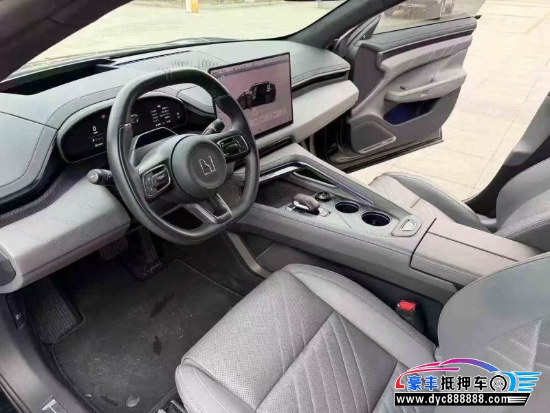 24年极氪001轿车抵押车出售