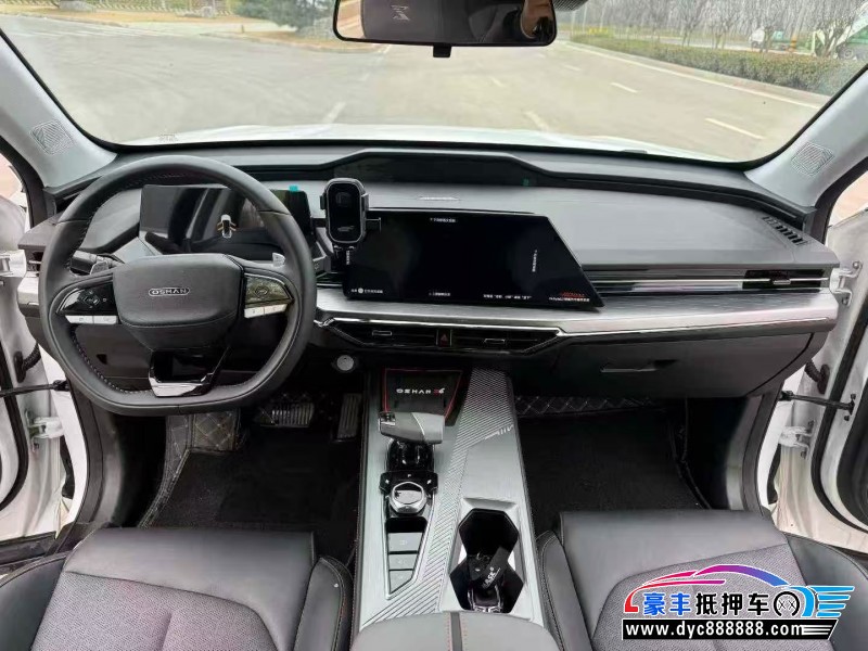 24年长安欧尚Z6轿车抵押车出售