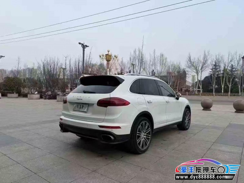 17年保时捷卡宴轿车抵押车出售