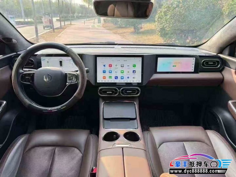 23年零跑c01轿车抵押车出售