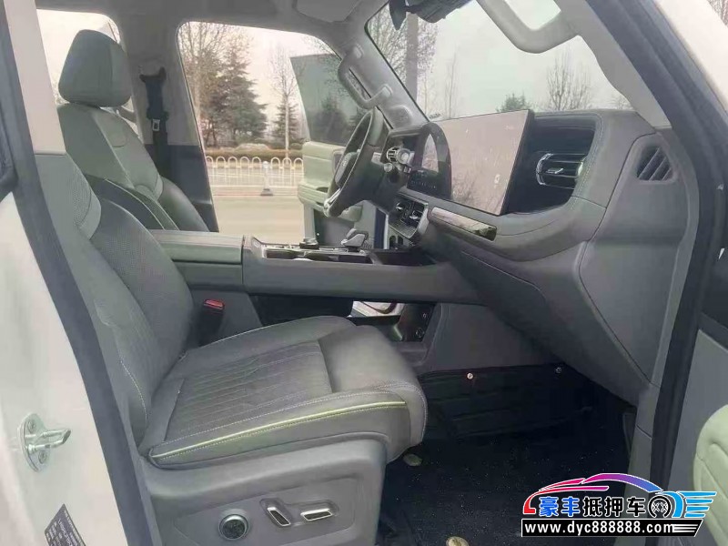 25年北京BJ40轿车抵押车出售