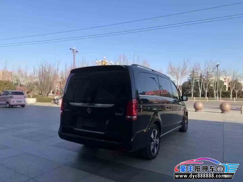 23年奔驰V轿车抵押车出售