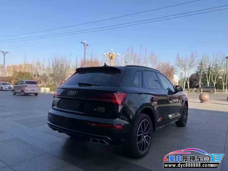 24年奥迪Q5轿车抵押车出售