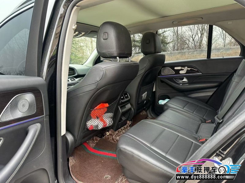 20年奔驰GLE轿车抵押车出售