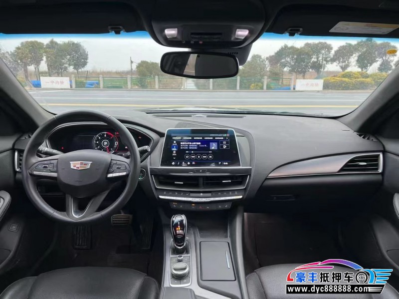 23年凯迪拉克CT5轿车抵押车出售