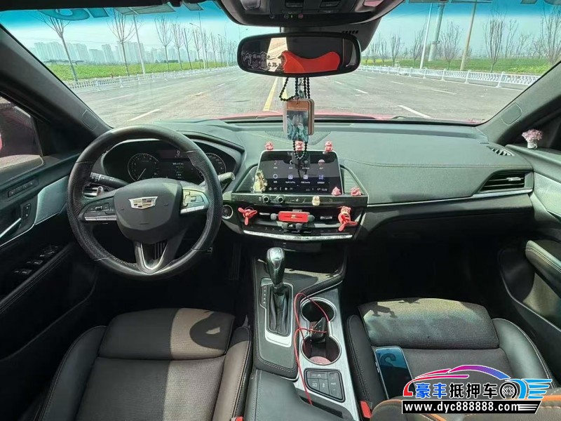 20年凯迪拉克CT4轿车抵押车出售