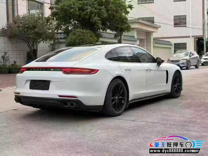 19年保时捷帕纳梅拉轿车抵押车出售