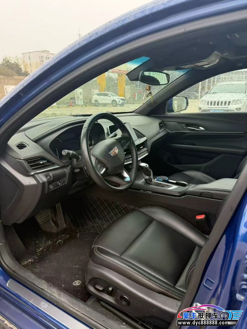 22年凯迪拉克CT4轿车抵押车出售