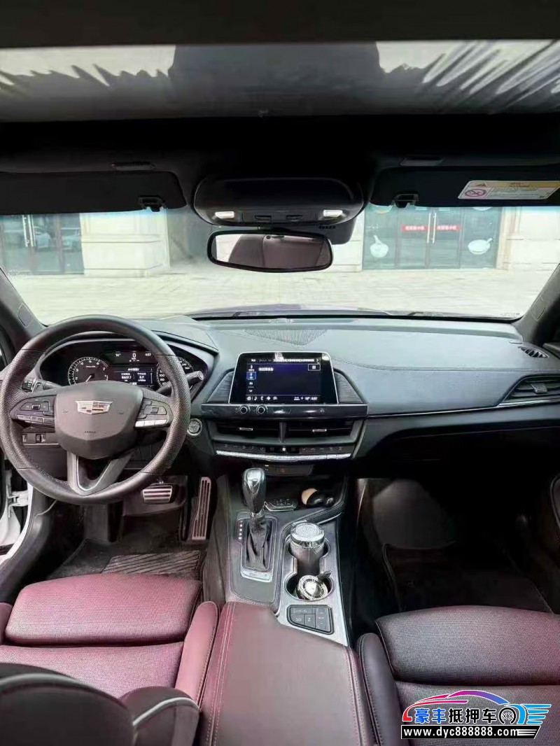 22年凯迪拉克CT4轿车抵押车出售