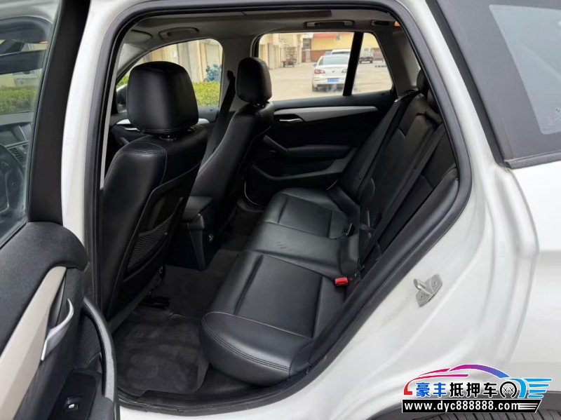 15年宝马X1SUV抵押车出售