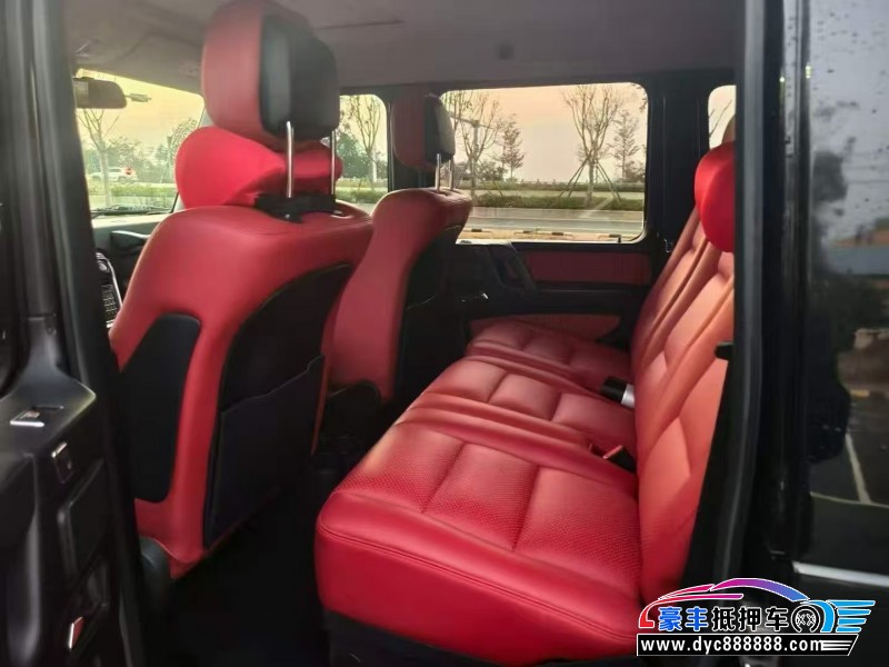 18年奔驰G轿车抵押车出售