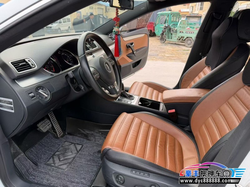 16年大众CC轿车抵押车出售