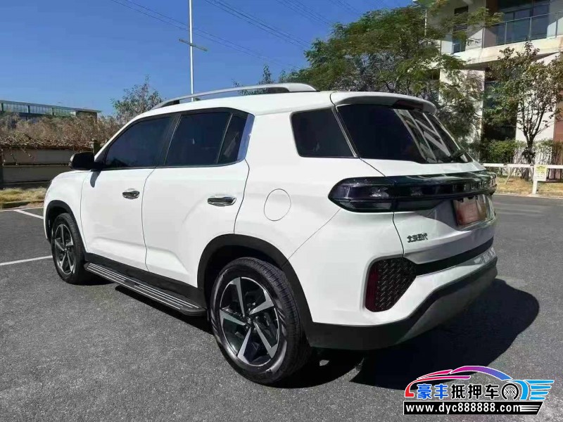 23年现代ix35轿车抵押车出售