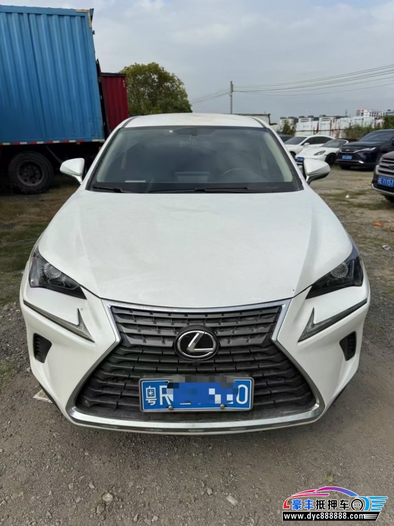 抵押车出售21年雷克萨斯NX轿车