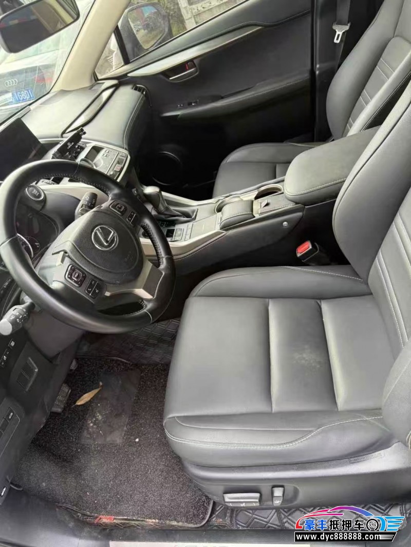 21年雷克萨斯NX轿车抵押车出售