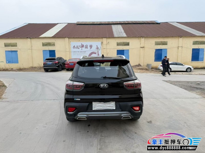 20年起亚智跑轿车抵押车出售