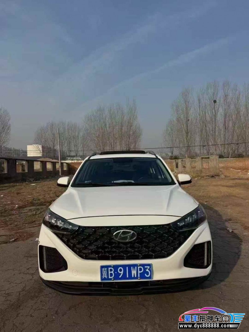 22年现代ix35轿车抵押车出售