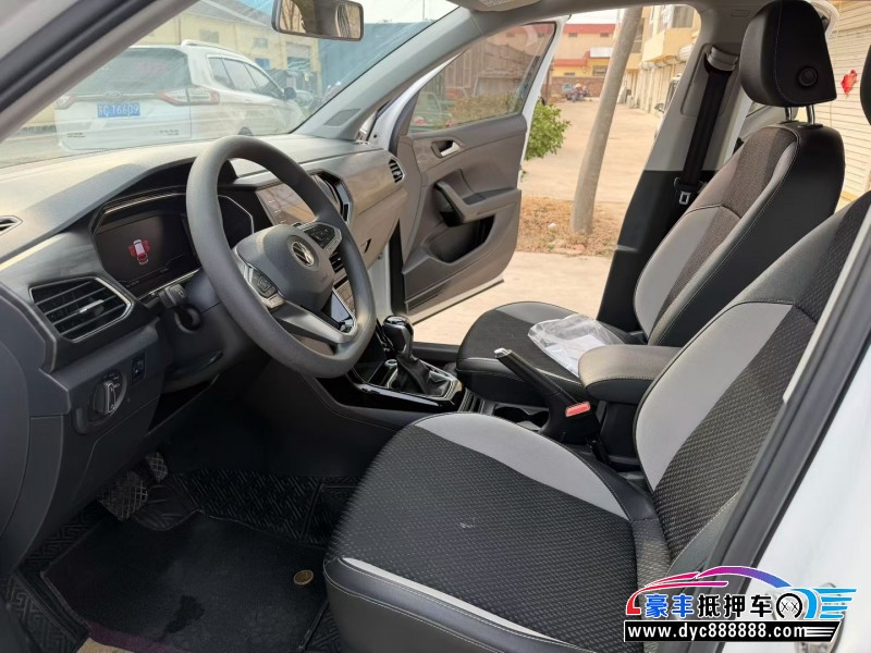 21年大众探影轿车抵押车出售