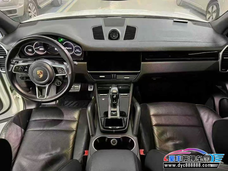 20年保时捷卡宴轿车抵押车出售