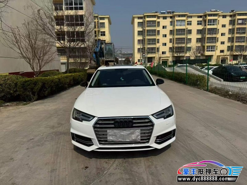 抵押车出售18年奥迪A4L轿车