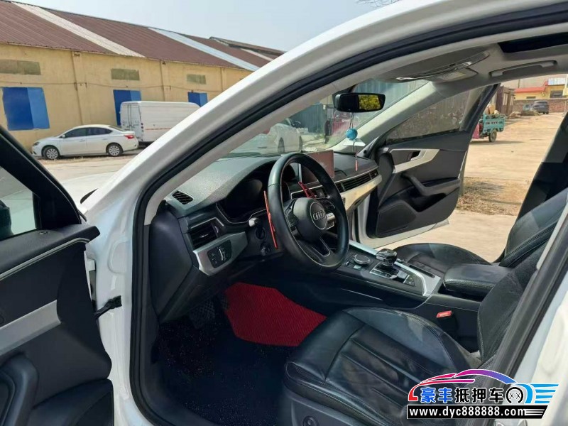 18年奥迪A4L轿车抵押车出售