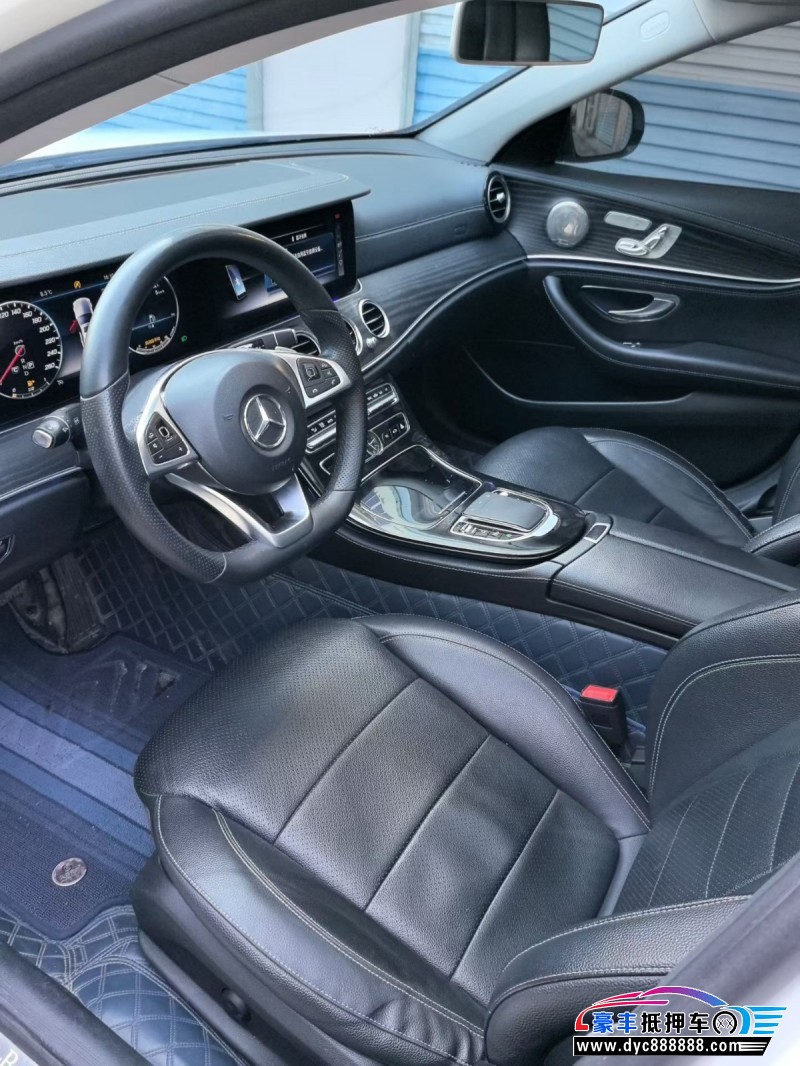 20年奔驰E轿车抵押车出售