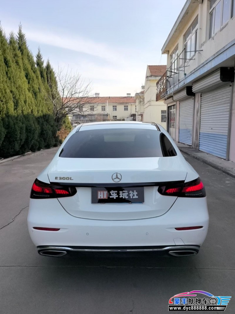 20年奔驰E轿车抵押车出售