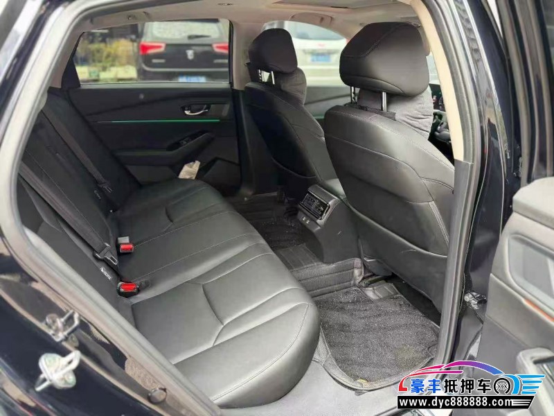 25年本田雅阁轿车抵押车出售