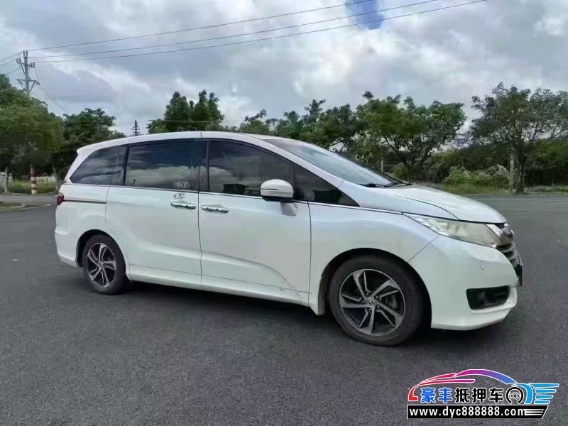 17年本田奥德赛轿车抵押车出售