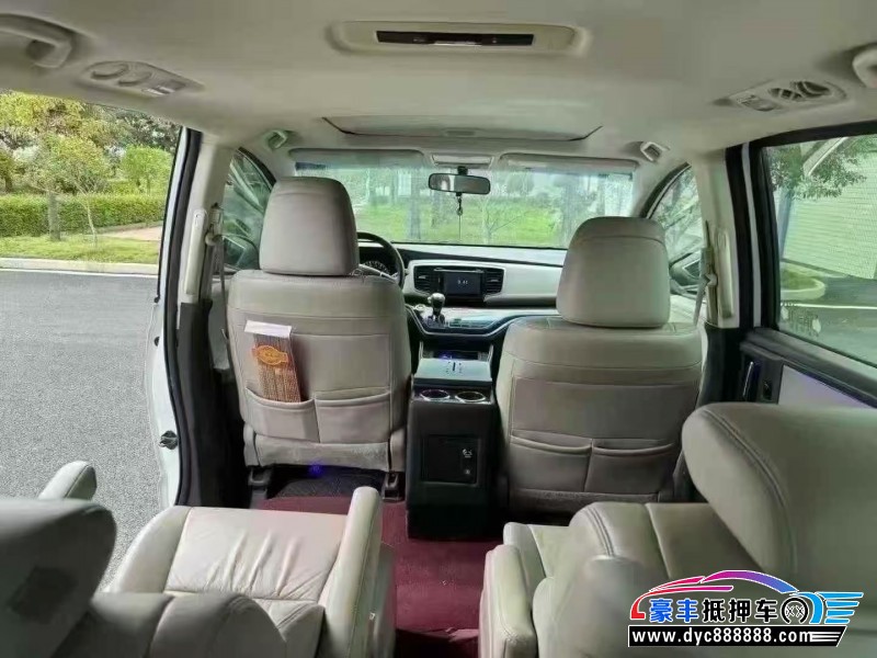 17年本田奥德赛轿车抵押车出售