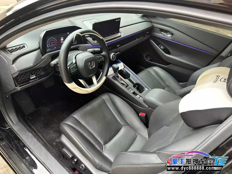 24年本田雅阁轿车抵押车出售